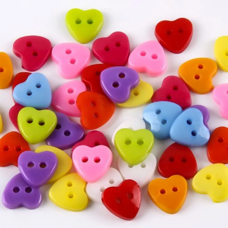 100Pcs 2 Holes Heart Buttons Candy Color Decoration Sewing Craft Flatback Sewing Scrapbooking Button DIY