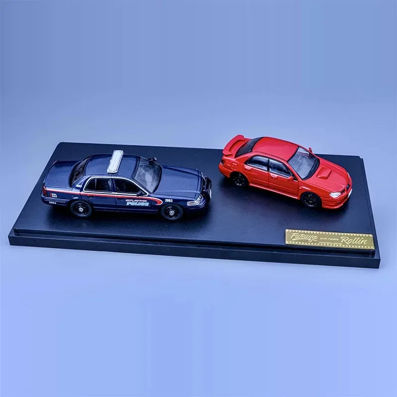 Rollin1/64 Ford Victoria Interceptor Dodge Warhorse Foshan Limited edition alloy car model