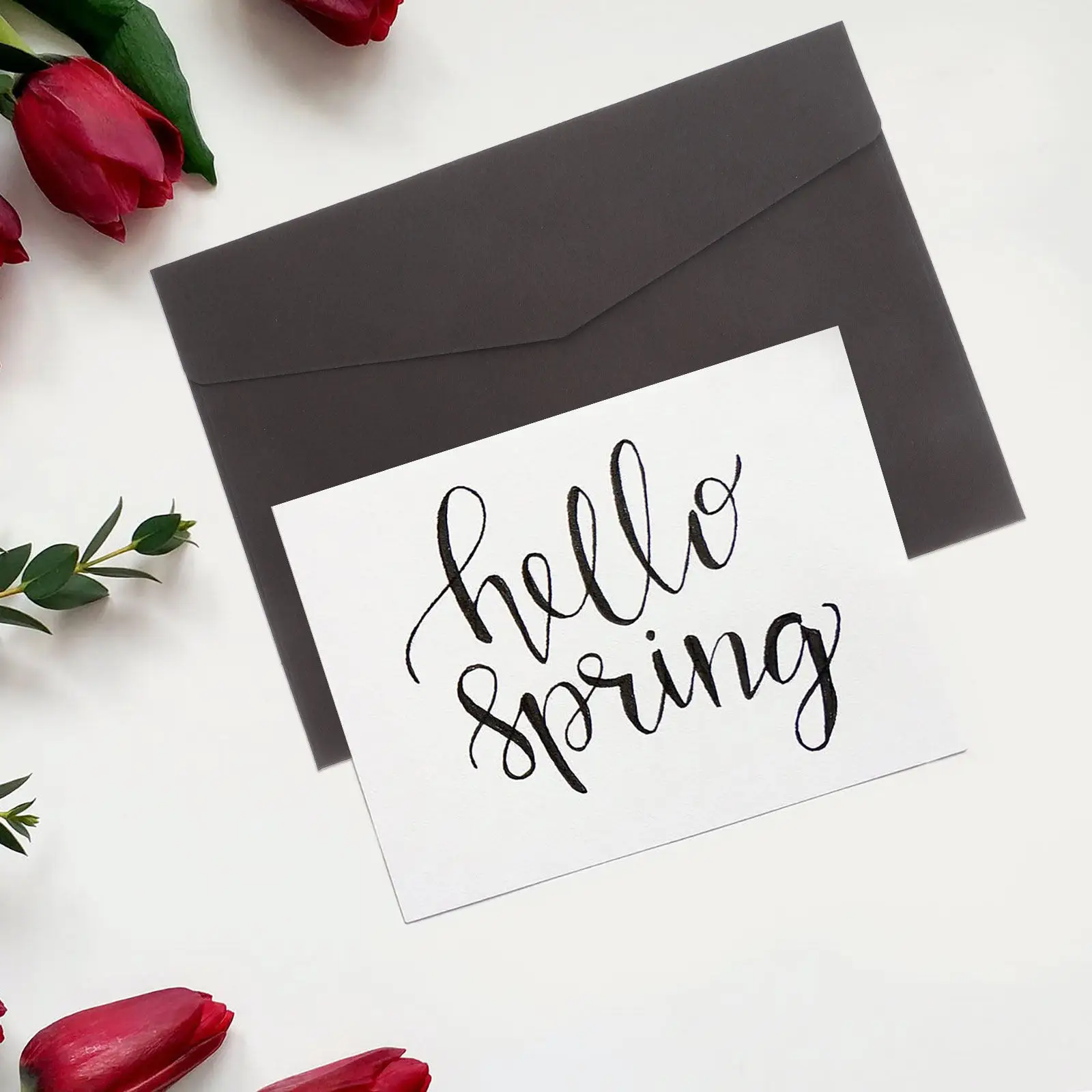 

1Set Business Greeting Kraft Paper Envelopes Simple Style Self-Sealing Mailing Invitations Cards Notes Postcards