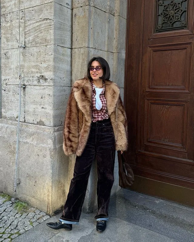 Mantel Bulu Imitasi Wanita Hangat Kerah Lebar Lengan Panjang Jaket Kasual Cardigan Longgar Pakaian Luar Elegan Berbulu Musim Dingin Streetwear