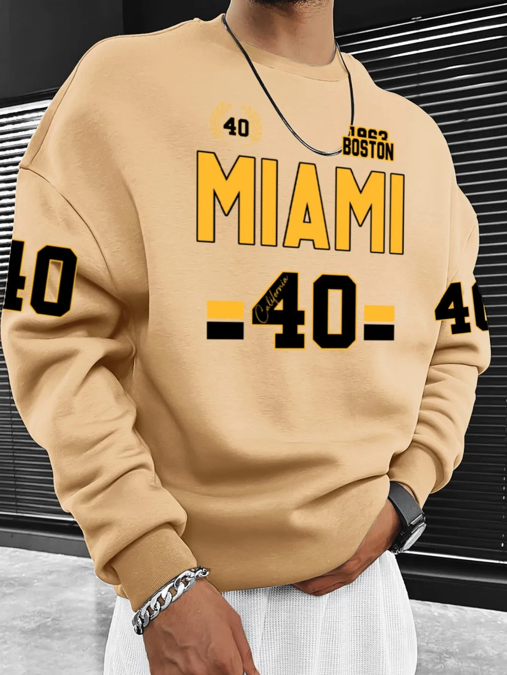 Amerikanisches Retro-Herren-T-Shirt für den Herbst, mit Boston-Motiv, weich und bequem, Rundhalsausschnitt, lange Ärmel, ideal als Sportoberteil für den Außenbereich. – Detail 9