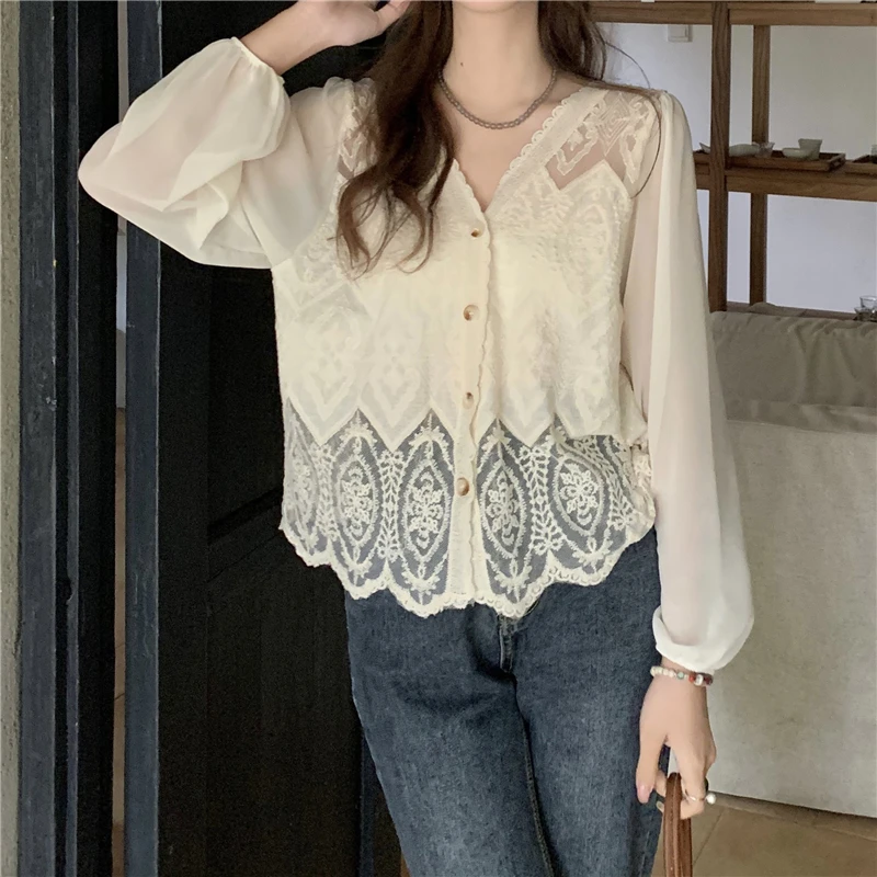 REALEFT 2024 New Lace Crochet Women\'s Blouses Spring Summer Patchwork Korean V-Neck Long Sleeve Single Breated Shirts Female