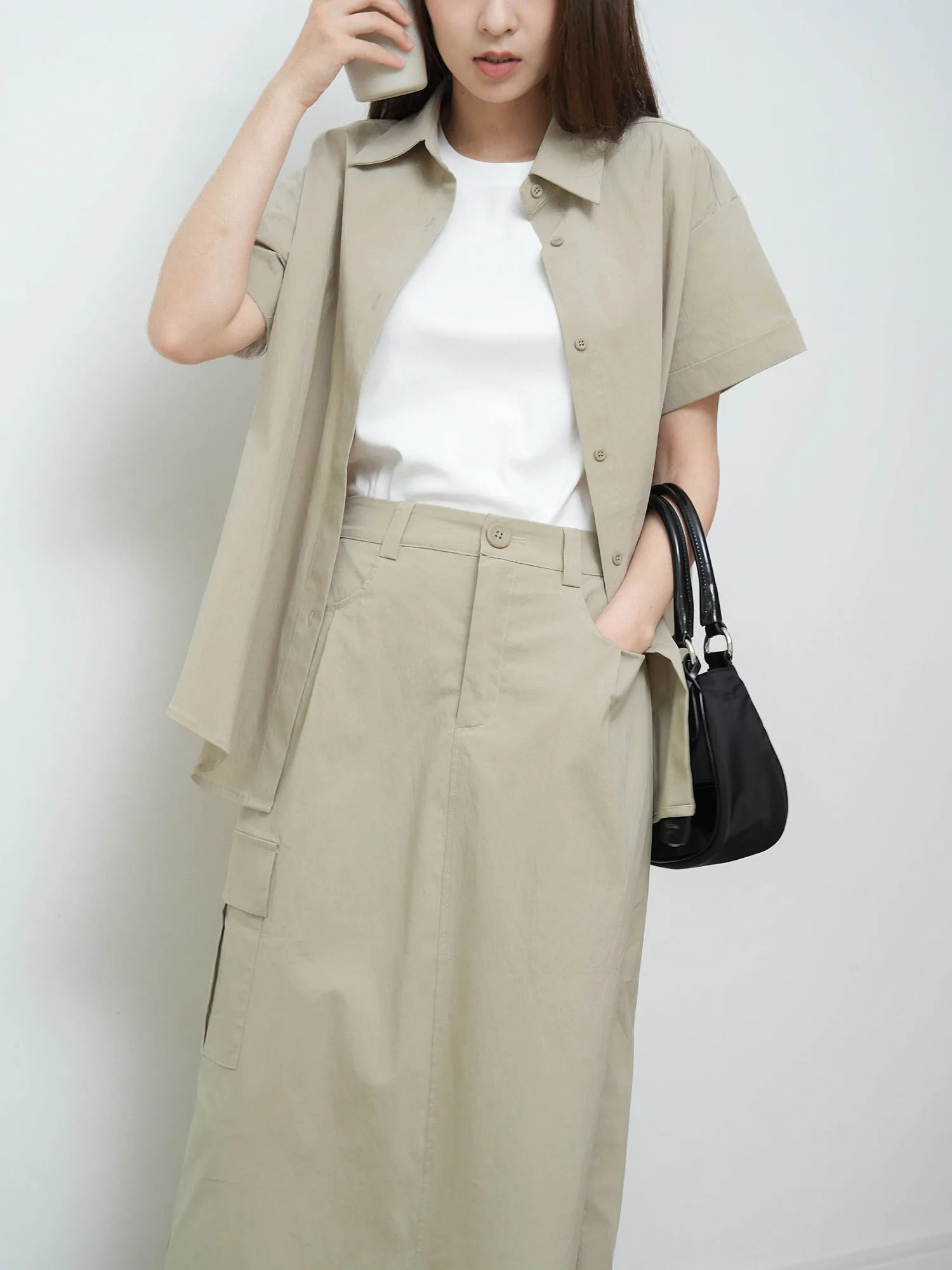 

Комплект из двух предметов Viyoung Salt Sink: свободный крой, ретро-силуэт, рабочая одежда, V-образный вырез, короткий рукав, смесовый хлопок