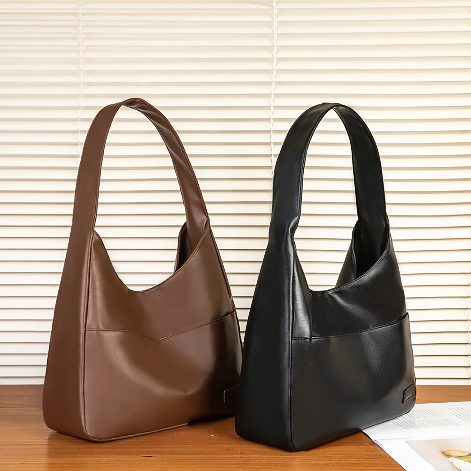 

Fashion Handbag For Women Simple Solid Color Commuting Bag Large Capacity Crossbody Bag Women'S Tote Bag Shoulder Bag For Girls
