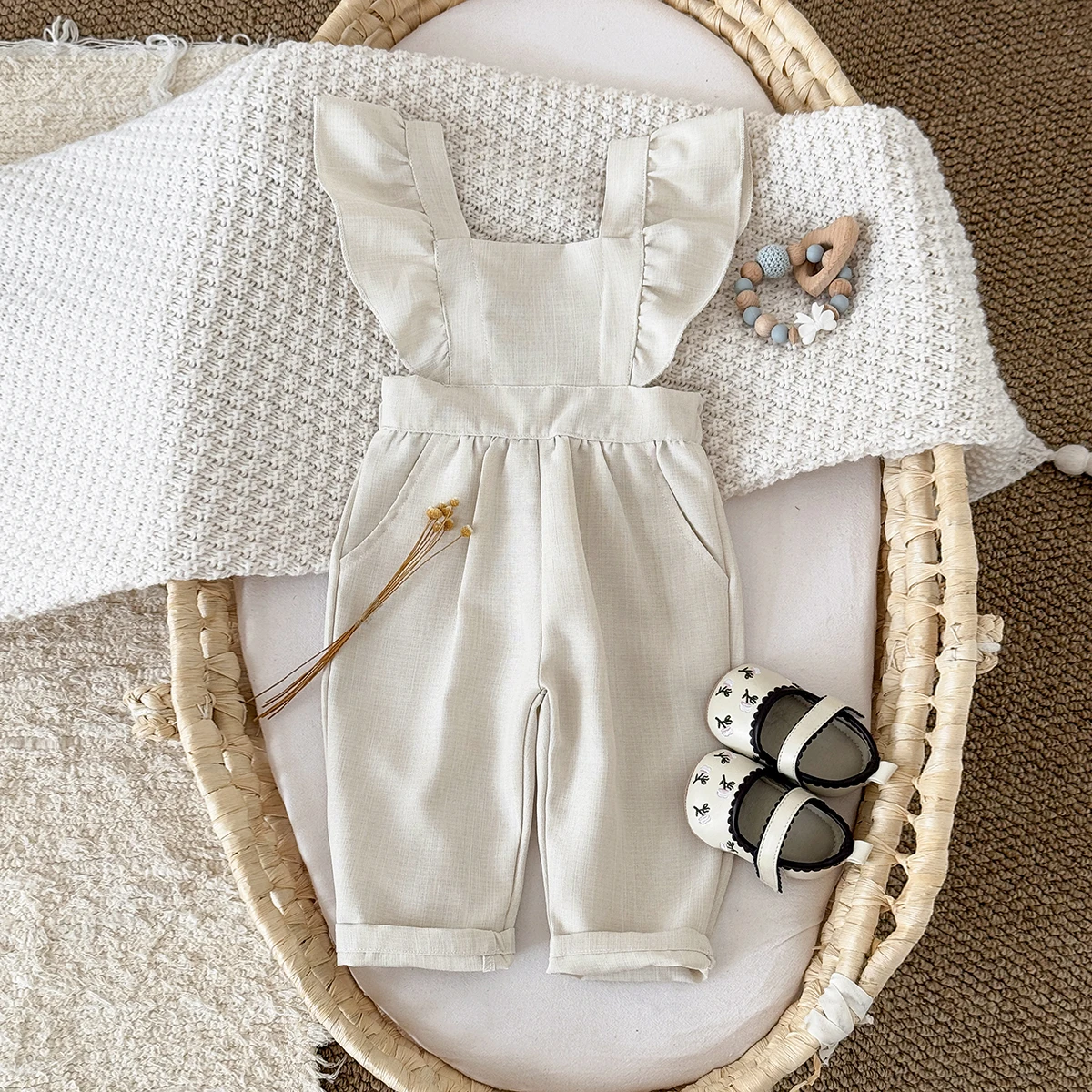 European Style Summer Hot Newborn Baby Girl Clothes Cute Sweet Toddler Strap Jumpsuit Lovely Knit Baby Girl Outfit