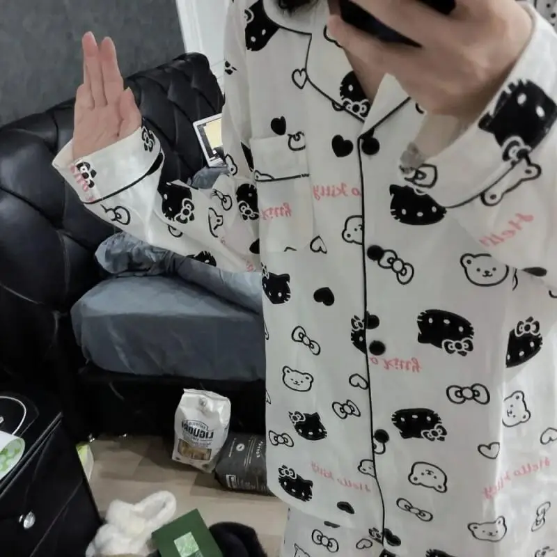 

Пижамный комплект Sanrio Hello Kitty, женская домашняя одежда с мультяшным рисунком для студентов, милый дизайн, весенне-осенний сезон, с длинными рукавами и длинными брюками
