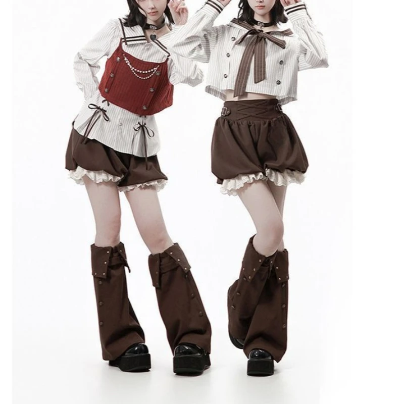 Conjunto de 2 Piezas Harajuku Kawaii con Top Corto de Cuello Marinero con Rayas Rojas y Pantalones Cortos con Volantes y Lazo para Mujer, Ropa Diaria