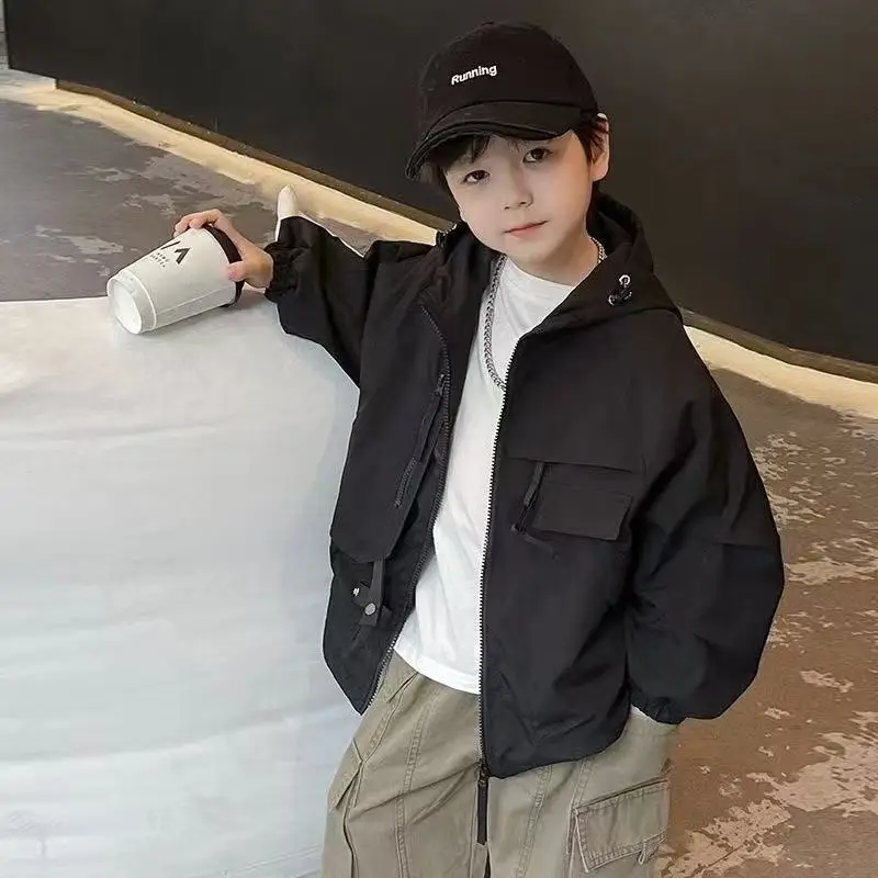 

Детская куртка 2026: Новая весенняя коллекция для мальчиков в корейском стиле, унисекс, с капюшоном, в стиле колор-блок, спортивная, для весны и осени