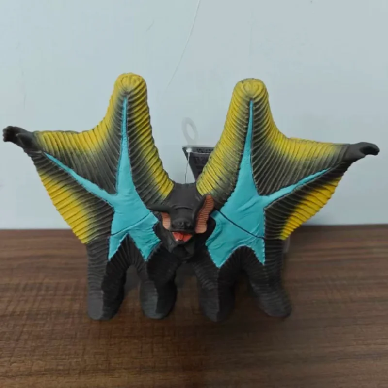 Genuine Bandai Ultraman Monste - đánh giá và giá Model Kit Kiryu