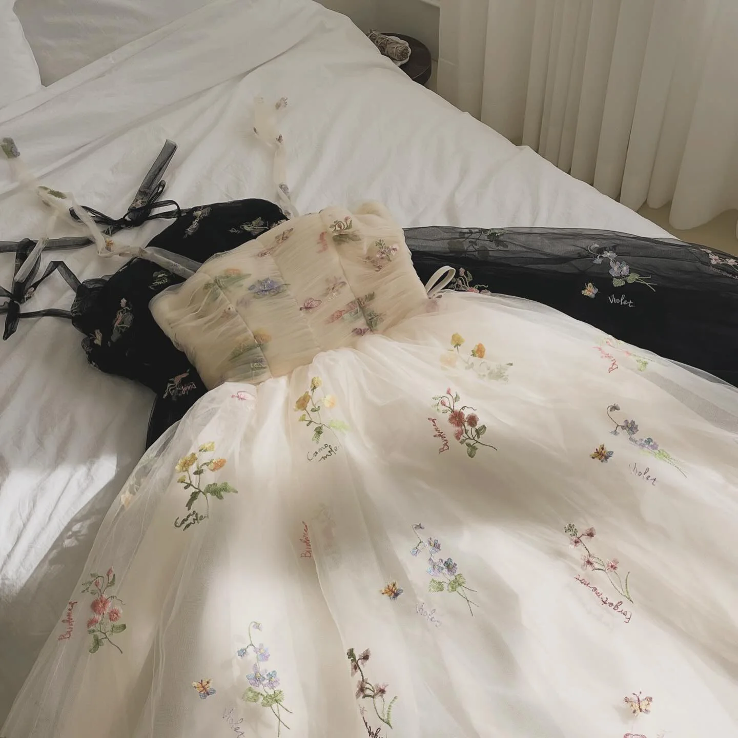 2025 Vestidos largos de lujo con bordado floral para boda, vestidos de noche para graduación, fiesta de verano para mujer, ocasiones formales, vestido de recepción