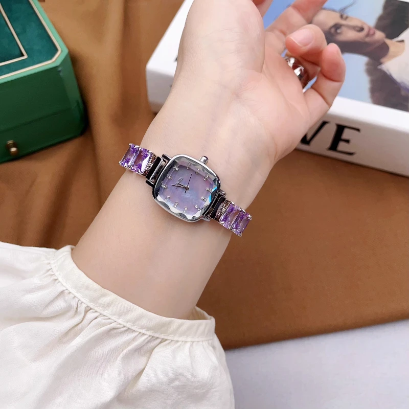 Classic trend women's watch simple and elegant waterproof 2025 new quartz watch birthday gift