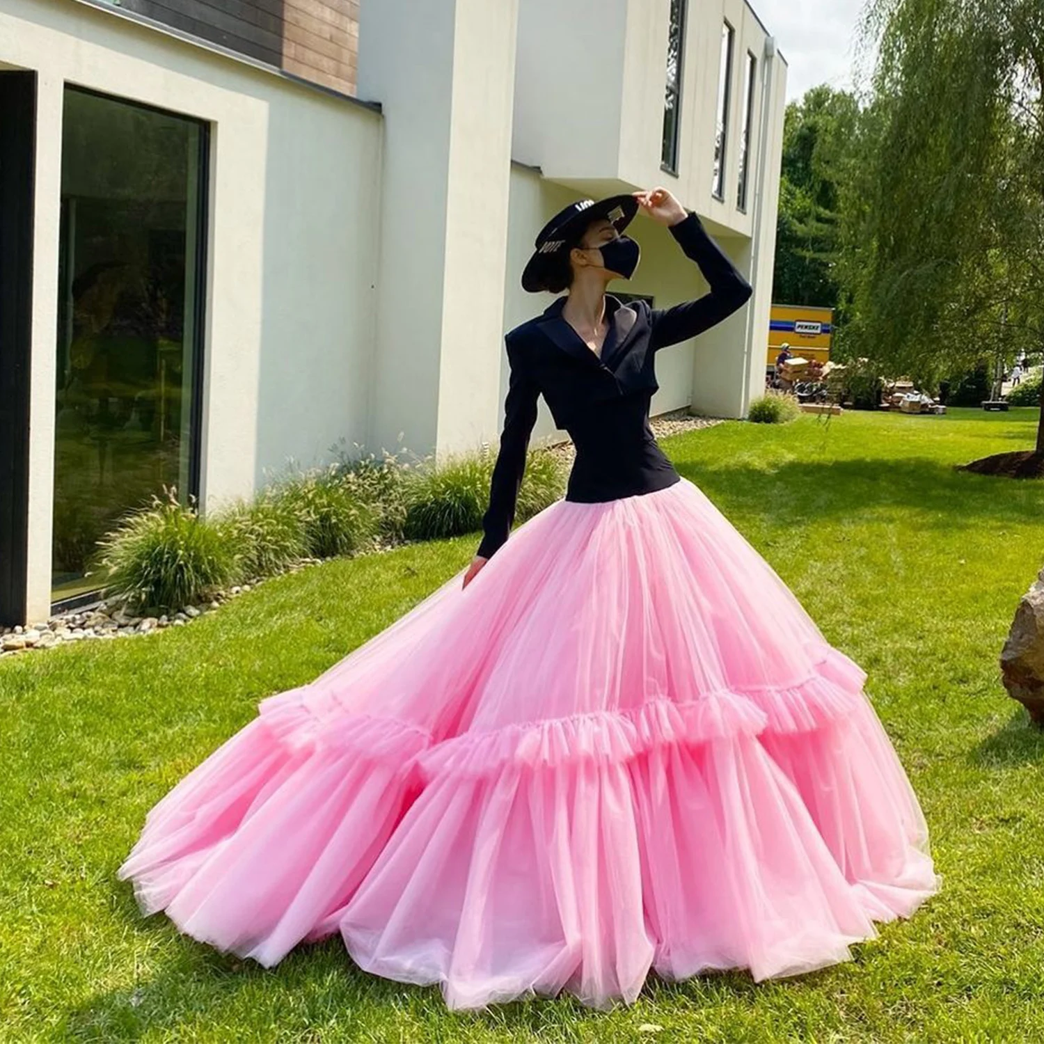 

Amazing Pink Tulle Tutu Women Skirts Pink Ball Gown Women Skirts Floor Length Pleats Autuam Custom Color Wedding Skirt