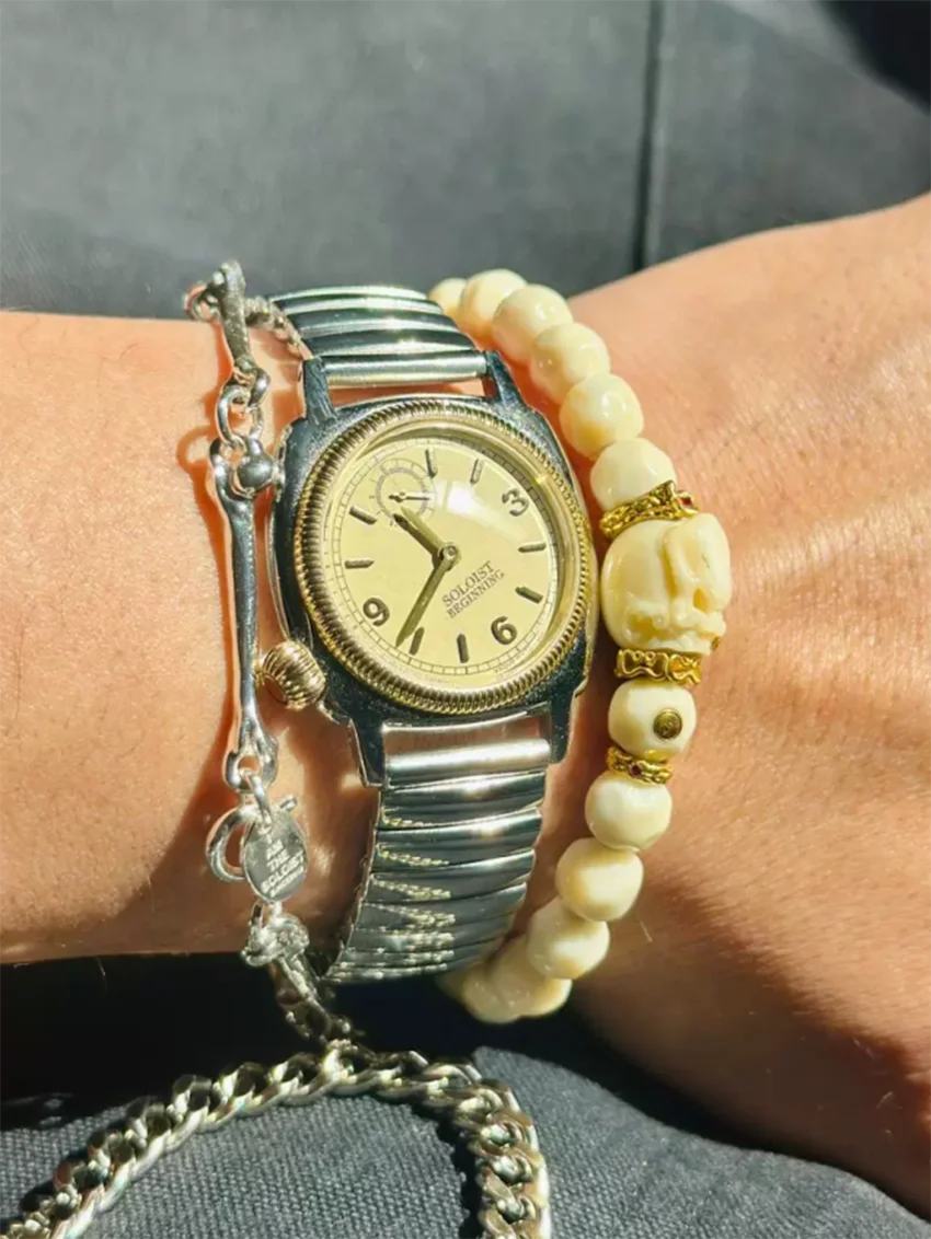 Classic Style Elastic Spring Strap Watch with Large Digital Quartz Watch for Men and Women, Father Mother's Day Gift Watch