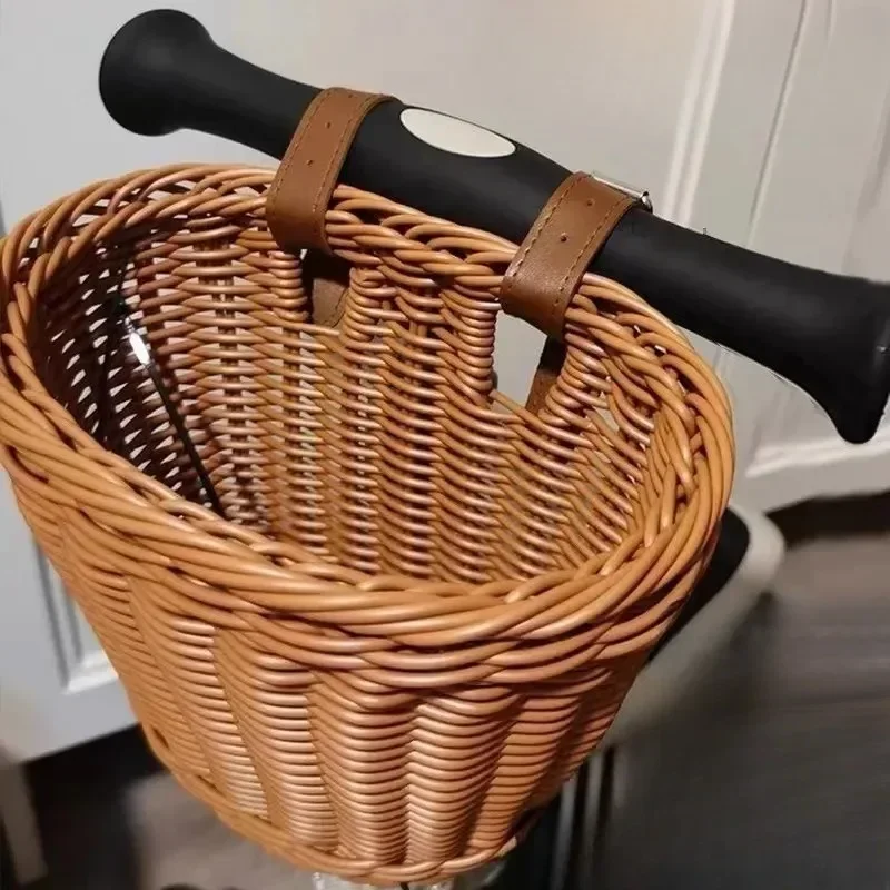 Bicycle Basket Rattan Woven Bike Storage Front Handlebar Basket Removable Waterproof Bicycle Pannier Basket Kid Bike Carrier Bag