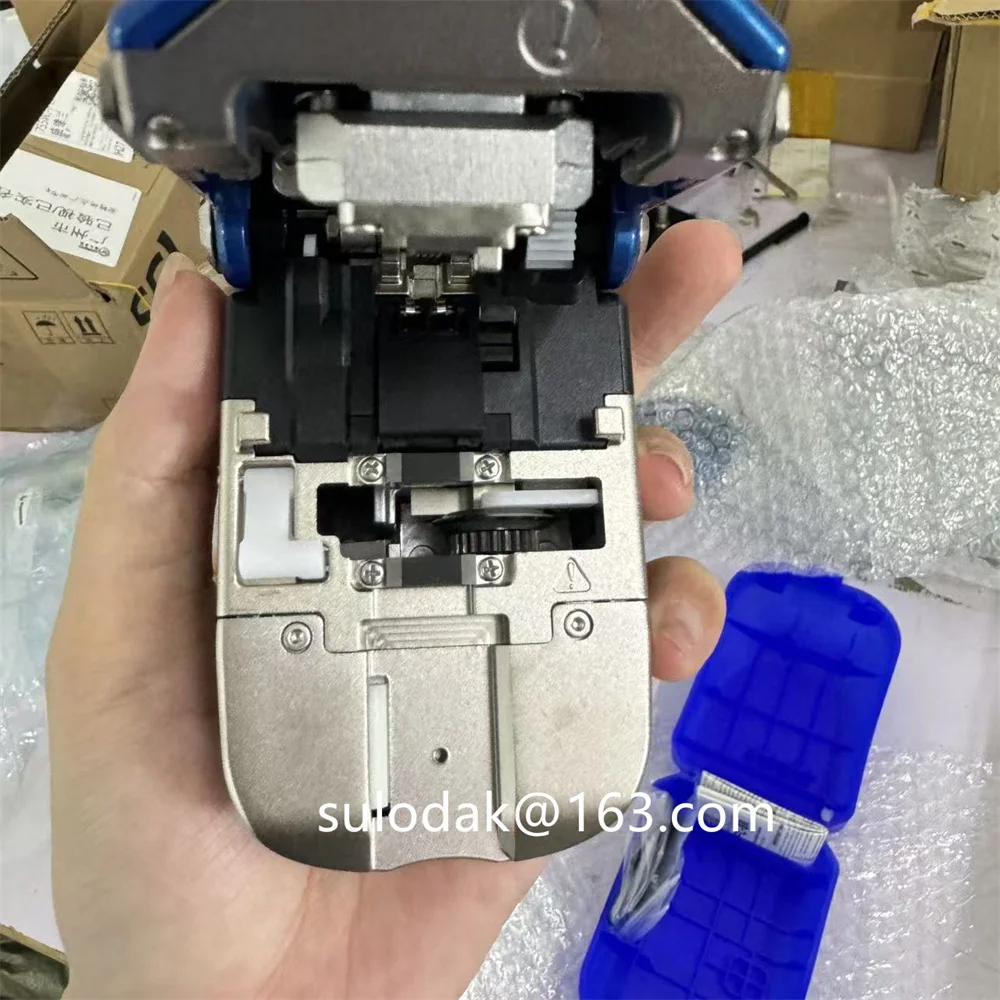 Original Japan High Precision Sumitomo FC-8R Fiber Optic Cleaver Automatic Blade Rotation Fiber Cutting Tool FC8R