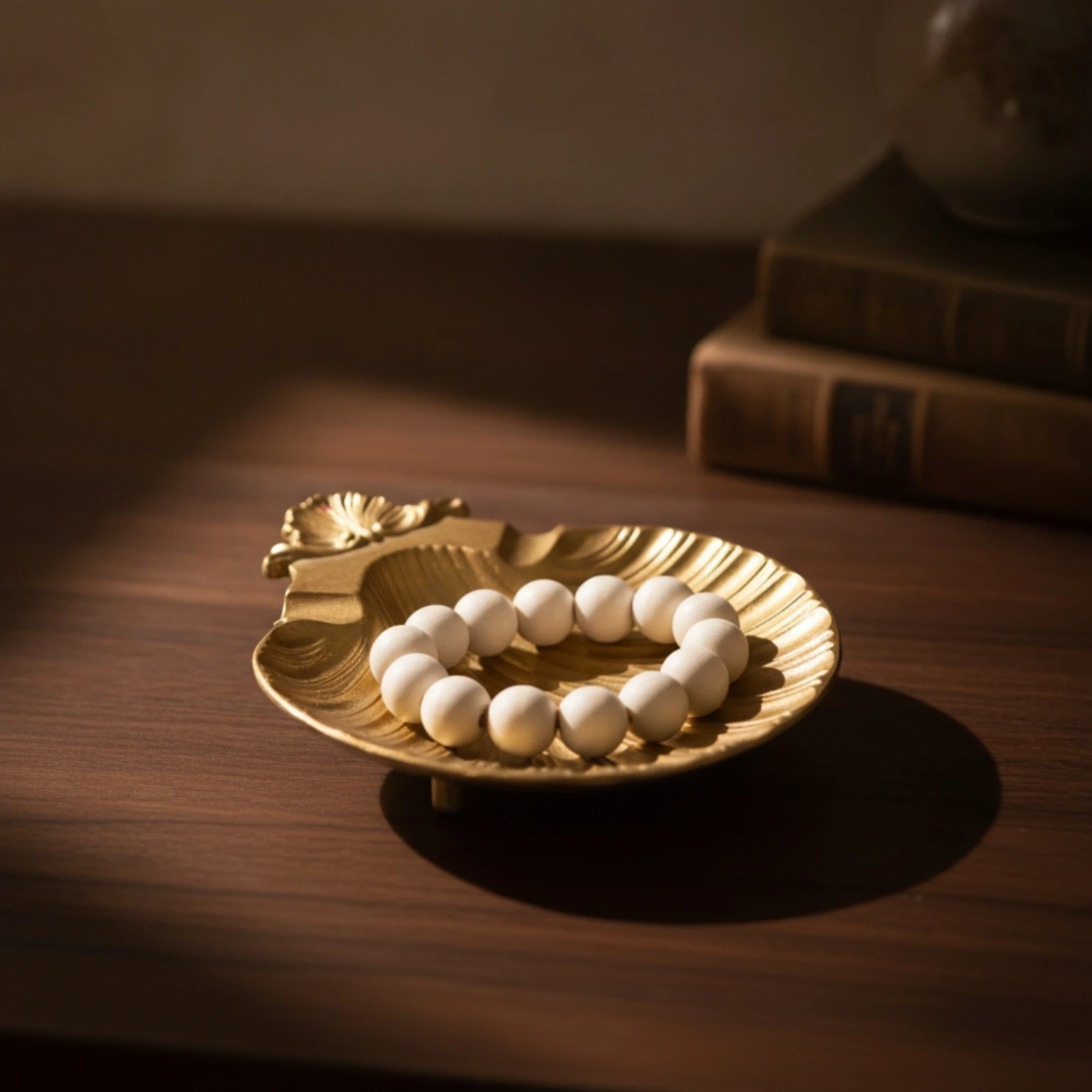Metal Tray with Gold Finish Elegant Shell Tray Scalloped Dish Classy Luxury for Vanity, Entryway