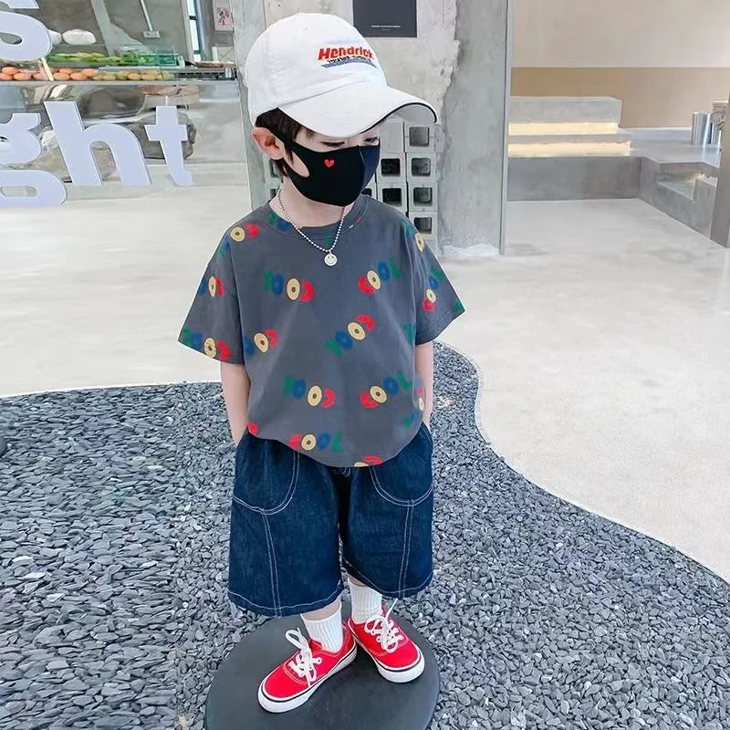 

Summer Children's Clothing Set New Boys Short sleeved T-shirt Top Of the Line Children's Sportswear T-shirt Shorts Two piece Set