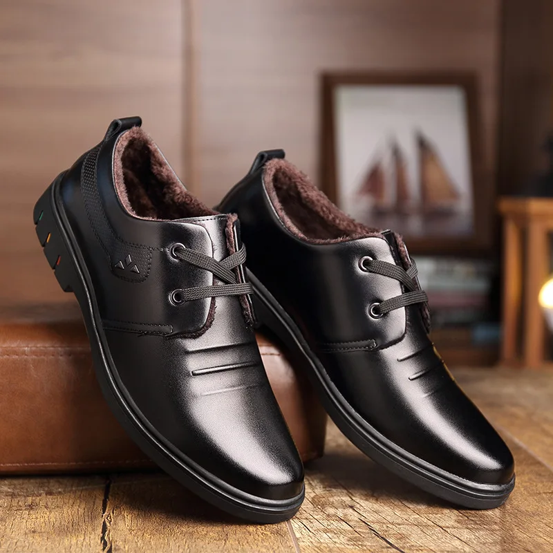 New 2023 Winter Shoes Men Genuine Leather Warm Plush Footwear Cold Winter Mens Casual Shoes Black Brown Business Footwear KA2908