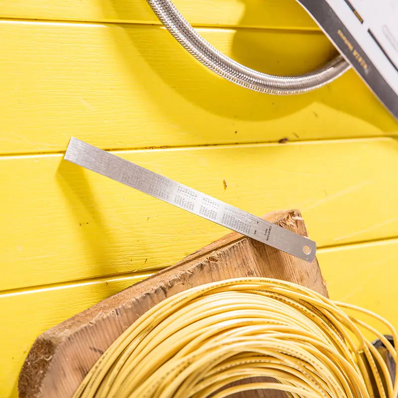 DELI-regla recta de acero inoxidable de precisión, 15-30CM, báscula de Metal gruesa plana, herramientas, suministros de oficina