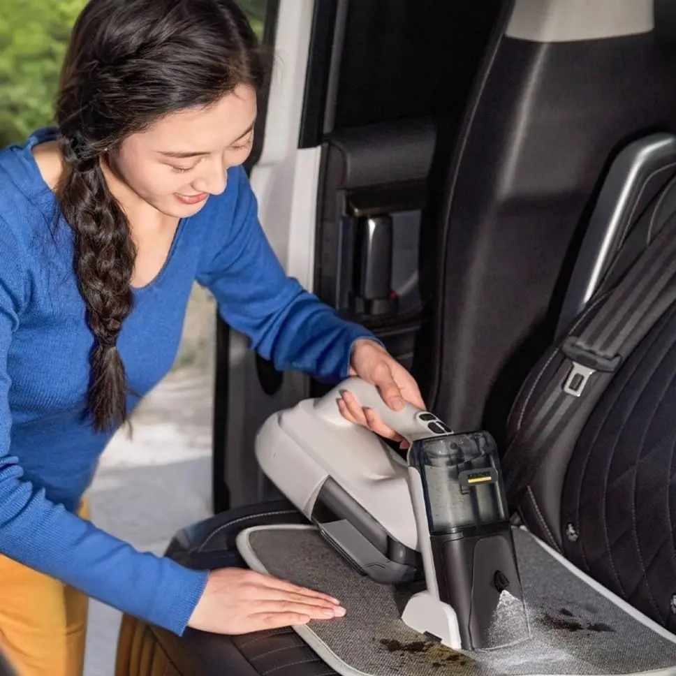 Wireless Fabric Sofa Carpet Washing Machine Spray Suction Integrated Cleaning Machine Portable Utility