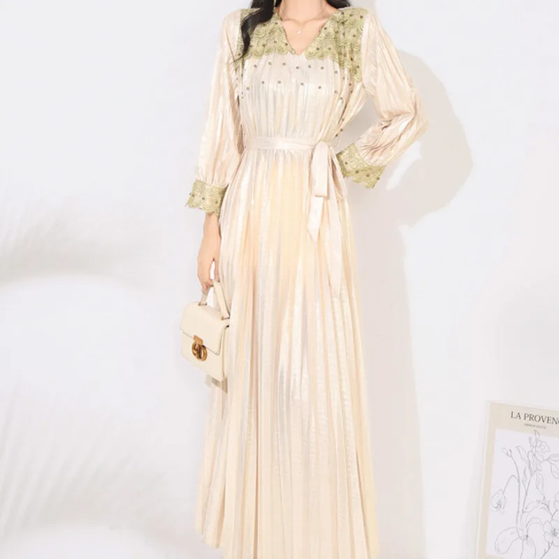 HKSH ربيع الخريف جديد المرأة فستان الخامس الرقبة طويلة الأكمام حزام الدانتيل مطرز تقسم مطوي أنيقة موضة Ins فساتين الحفلات HK13176