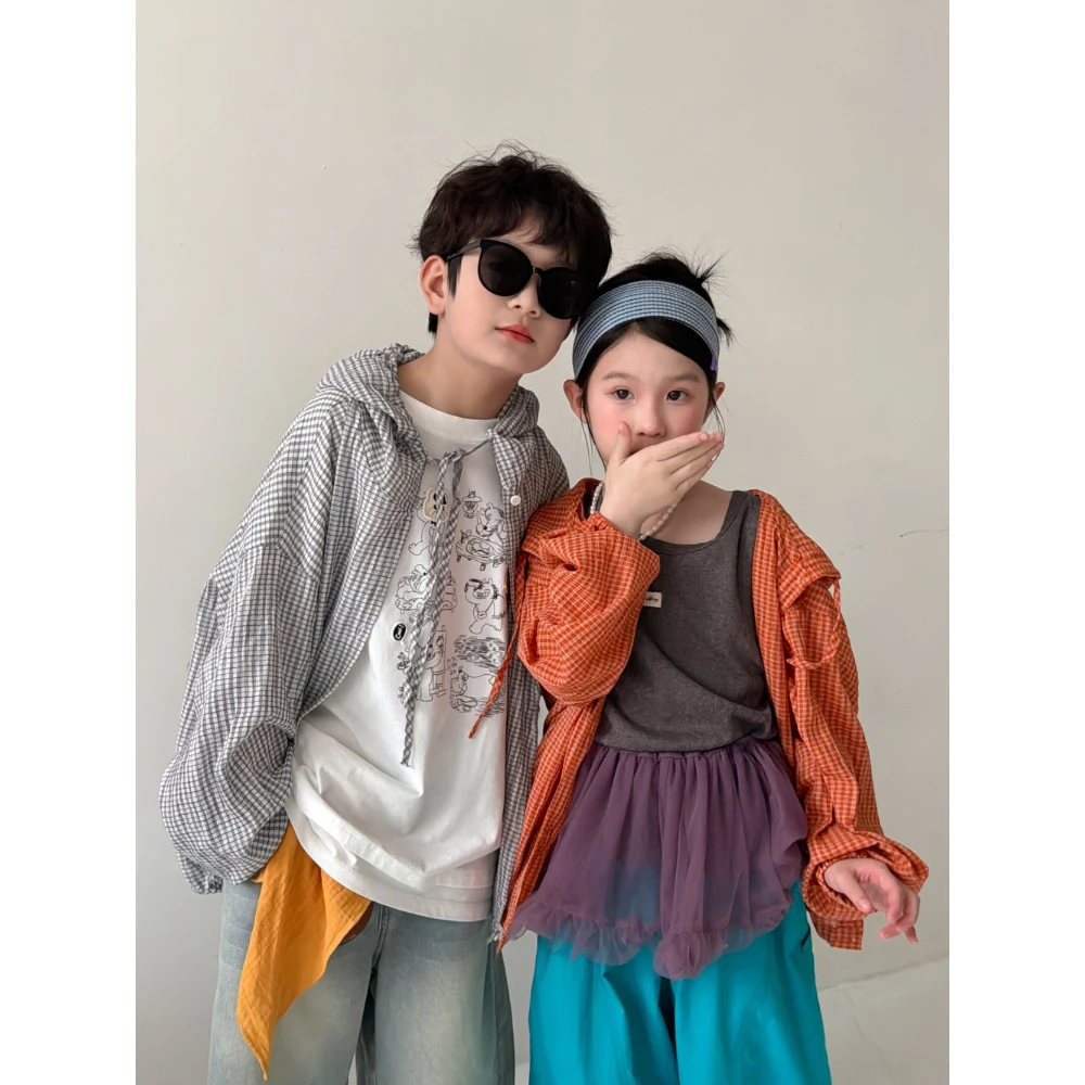 

2026 Summer Kids Plaid Sun Protection Jacket Unisex Boy Girl Hooded Outerwear Lightweight Breathable Loose Casual Outdoor Coat