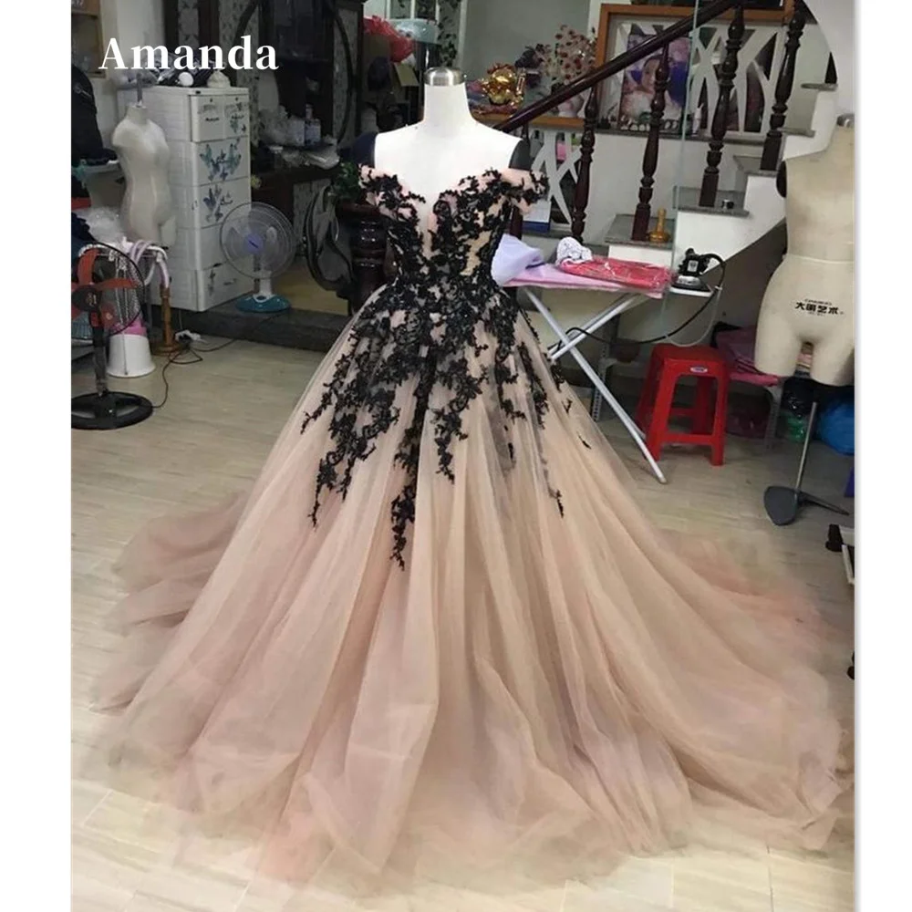 Amanda Gothic Black Lace Embroidery فساتين مناسبة رسمية Nude Pink Evening Dress A-line Prom Dress 2023 Multilayer Robe De Soirée