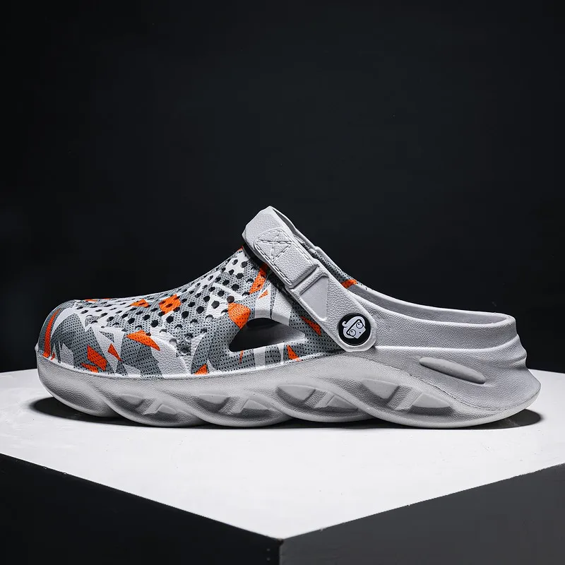 

Men Shoes EVA Slippers Garden Platform Slides Man Summer Slippers New Male Sneakers Outdoor Flip Flops Home Clogs Flat Sandals