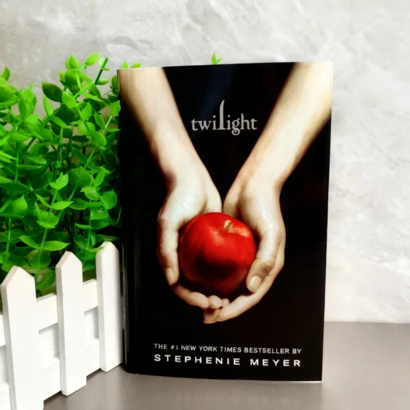 

Twilight: The Book That Began a Global Saga. Fall for Edward & Bella's Forbidden Romance.