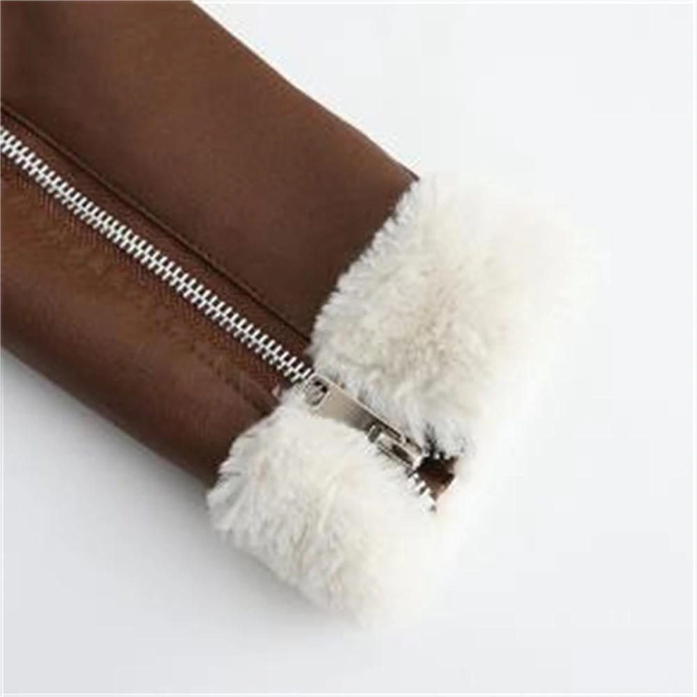 ผู้หญิงหนังOuterwearฤดูหนาวแฟชั่นLadyขนแกะรถจักรยานยนต์หนังเสื้อลําลองหญิงสั้นBikerแจ็คเก็ตเสื้อผ้าTops