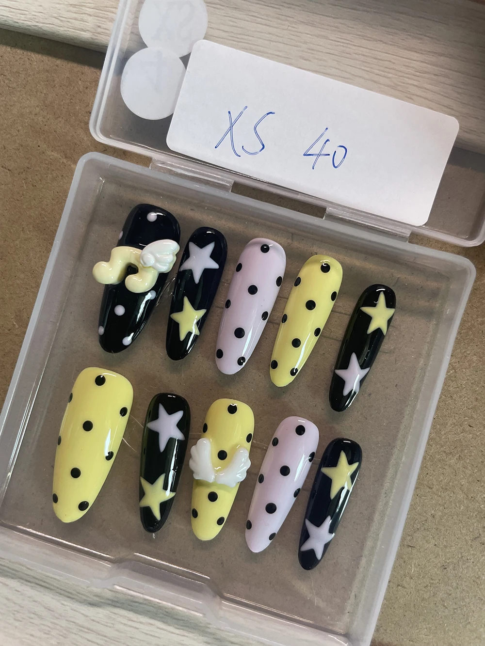 Y2K Słodki Kreskówkowy Niedźwi – Nail Art Strawberry recenzja i cena