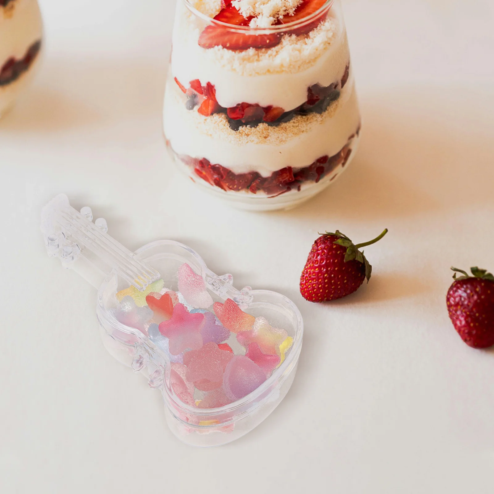 

12pcs Violin Shaped Candy Box Transparent Plastic Small Candy Holder For Wedding Party Favors Music Festival Treats Storage