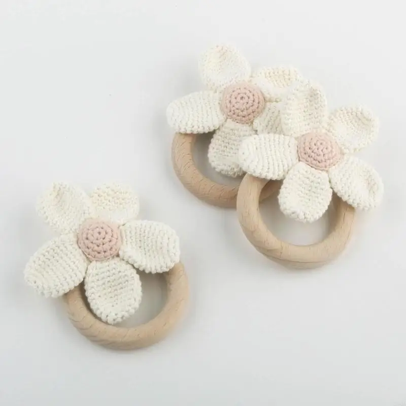 

D5QA Wooden Teething Rings Crochet Knitted Flower Teether Rings Teething Toy