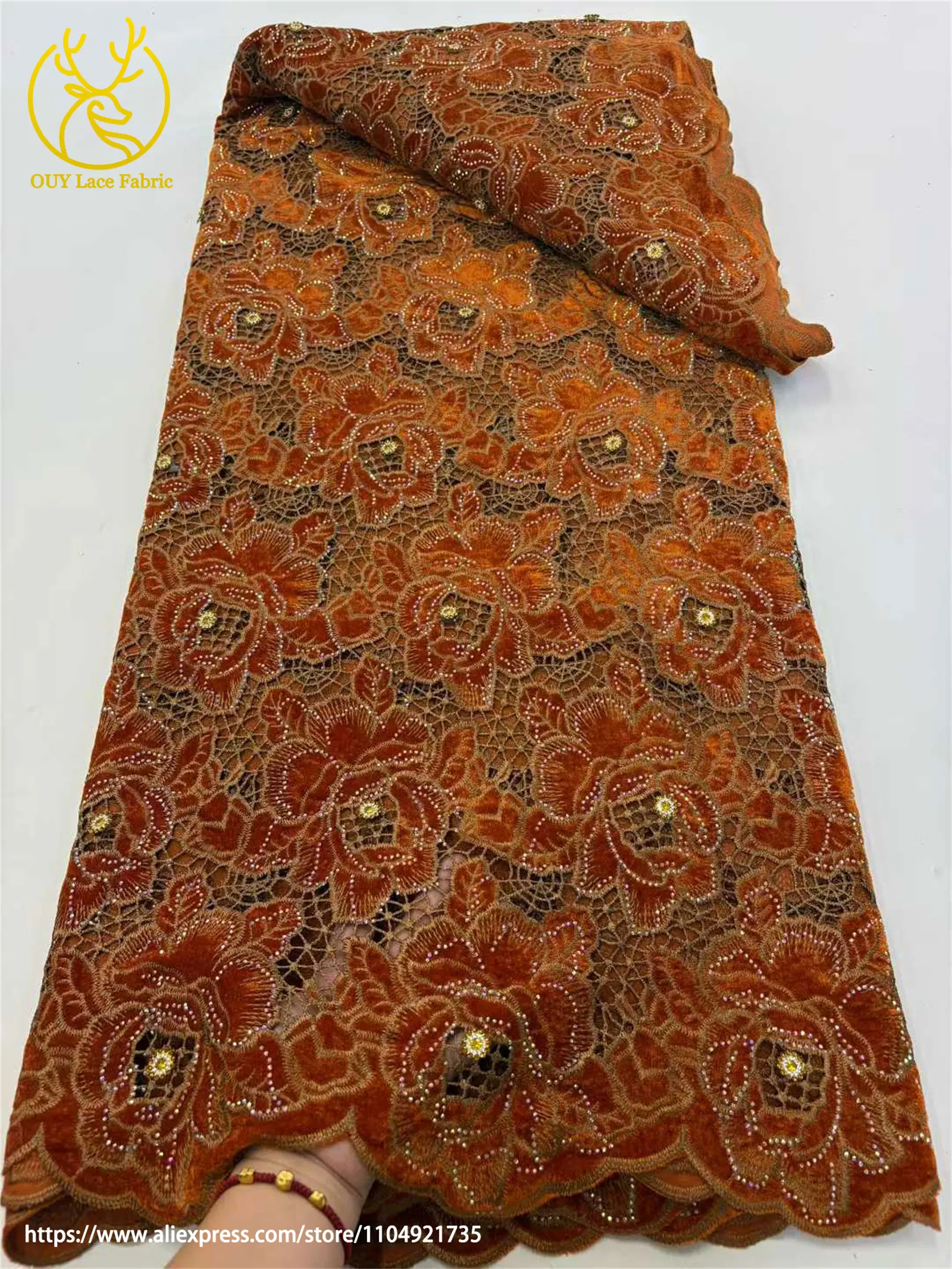 African Luxury Ladies Dresses Velvet Crystal Lace Fabric 2025 High Quality Nigerian Rope Lace Fabric for Party Dress Sewing