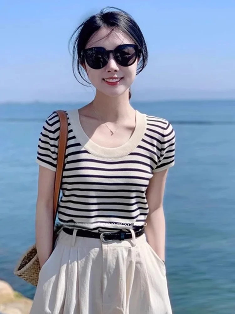 

Slim Fit Short Sleeve Knitted T-Shirt Women's Summer Thin Style Small Size Apparent Thin Korean Version round Neck Top