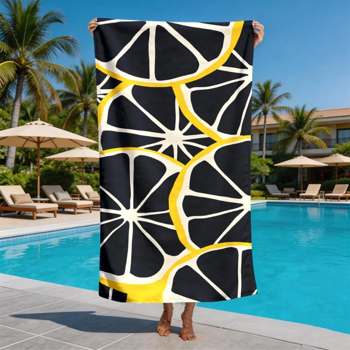 Minimalist style lemon slices polyester microfiber beach towel is highly absorbent, suitable for swimming and beach outings
