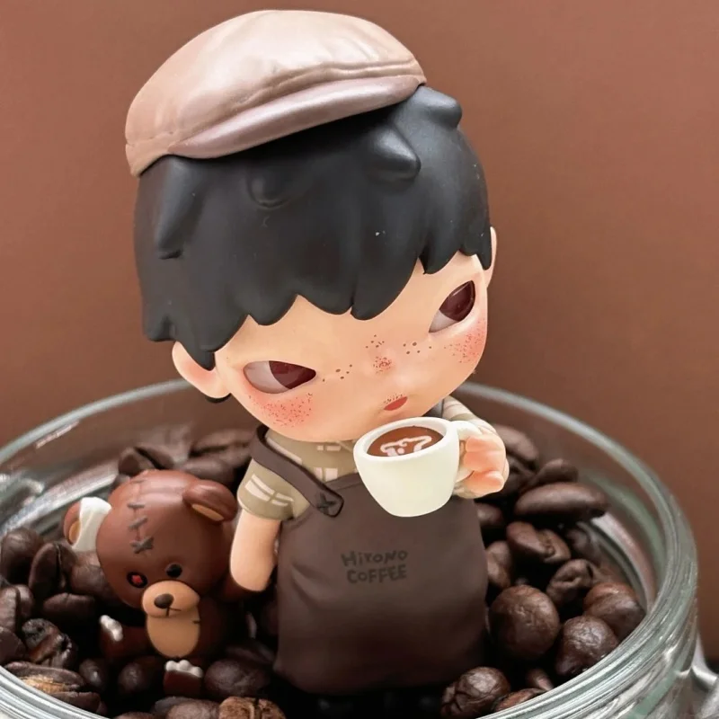 متوفر في المخزون Popmart Hirono Coffee Hangka بطاقة معلقة مفاجأة لطيف دمية سطح المكتب الديكور تحصيل نموذج الشكل ديكور الهدايا