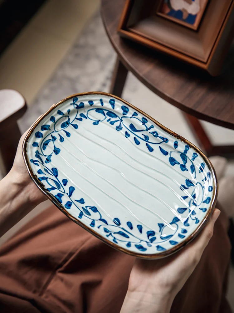 

Hand Painted Rattan Irregular Oval Sushi Plate Japanese Ceramic Dish for Snacks BBQ