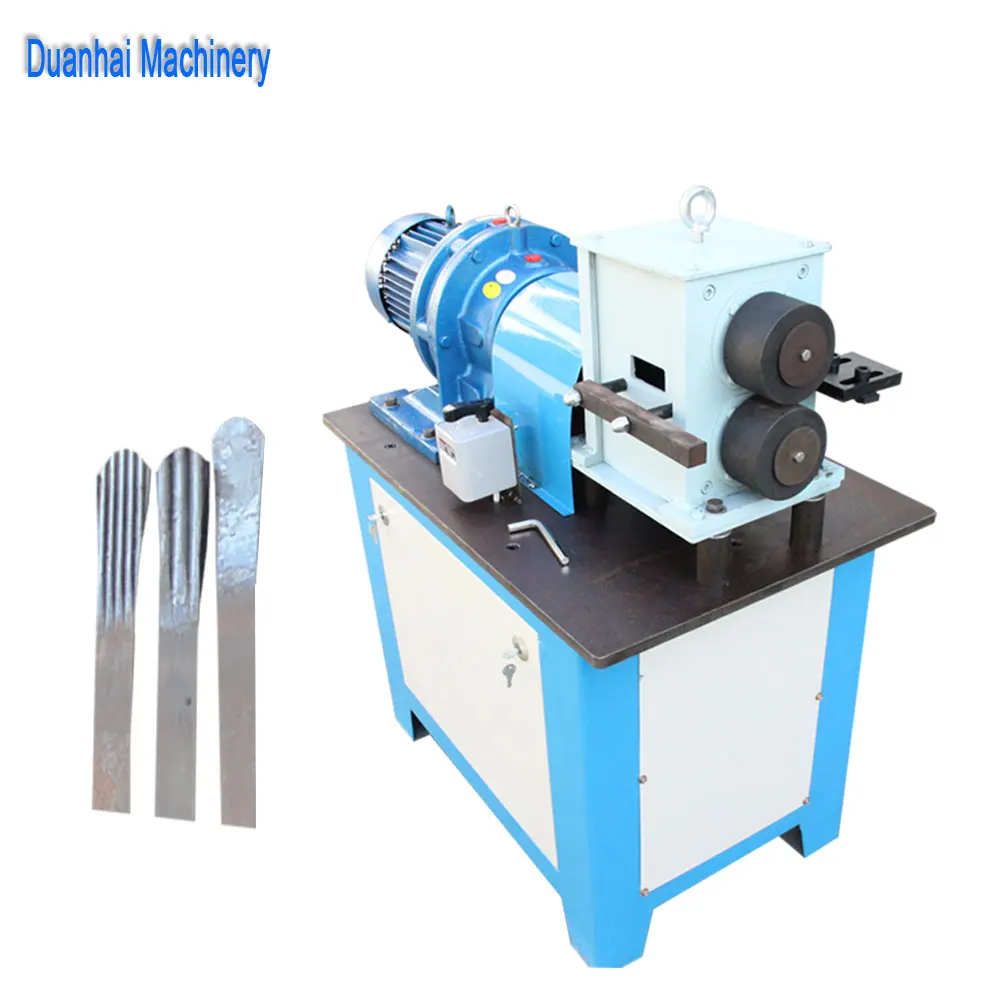 Forging iron plate forming machine