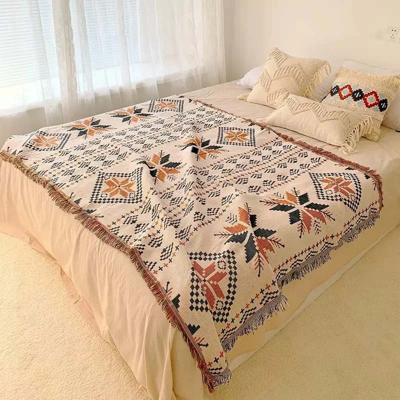 Bohemian style tassel blanket on the bed, hotel decoration, bed end towel, woven homestay, leisure blanket