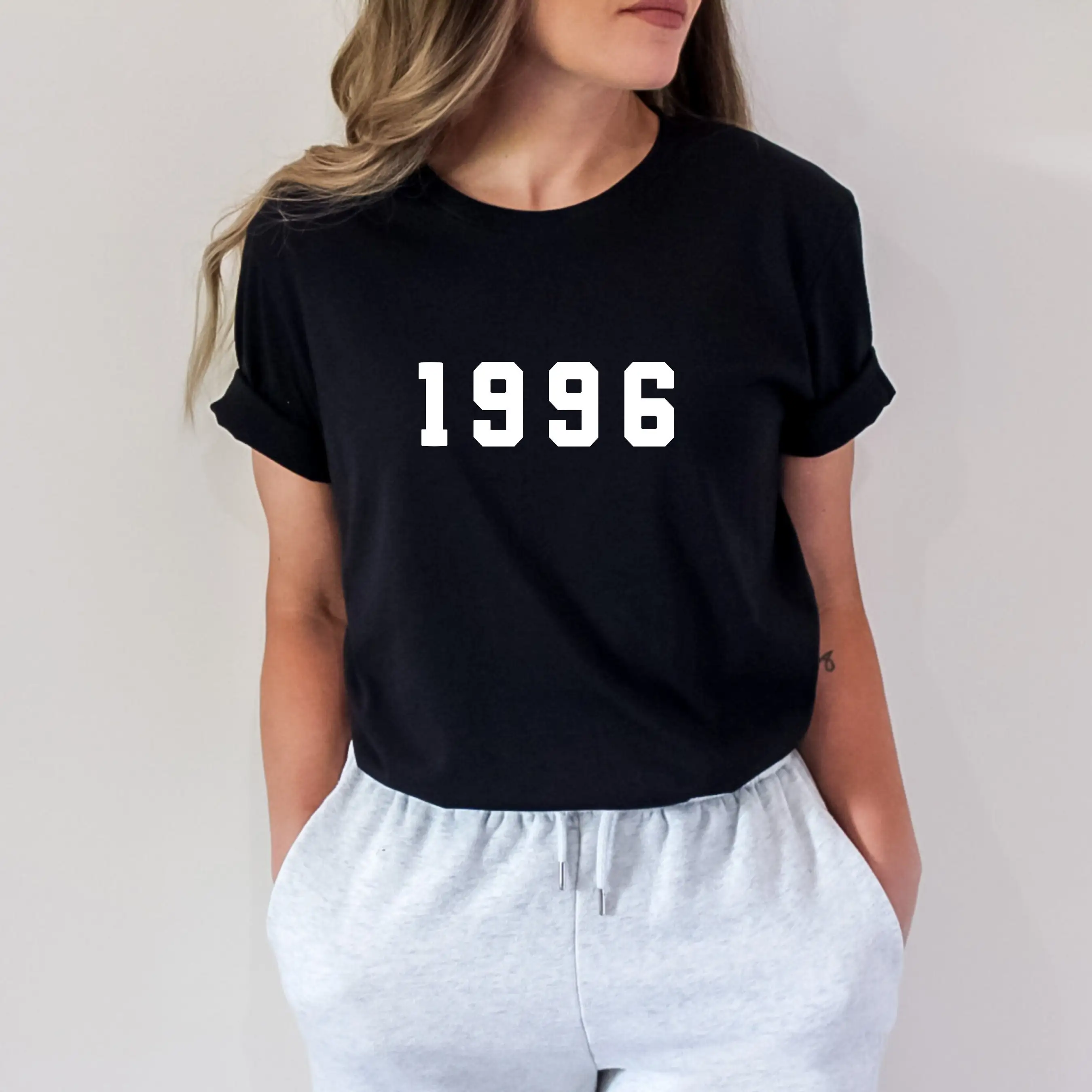 

1996 Simple Printed Vintage Women T Shirts Cotton 28th 28 Years Old Birthday T-shirt Mothers Day Gift 90s Grunge Clothes Femme