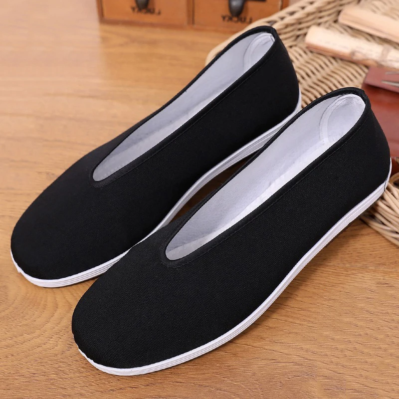 

Traditional Chinese Kung Fu Cotton Shoes Tai Chi Martial Arts Training Cloth Shoes Breathable and Durable Sports Shoes