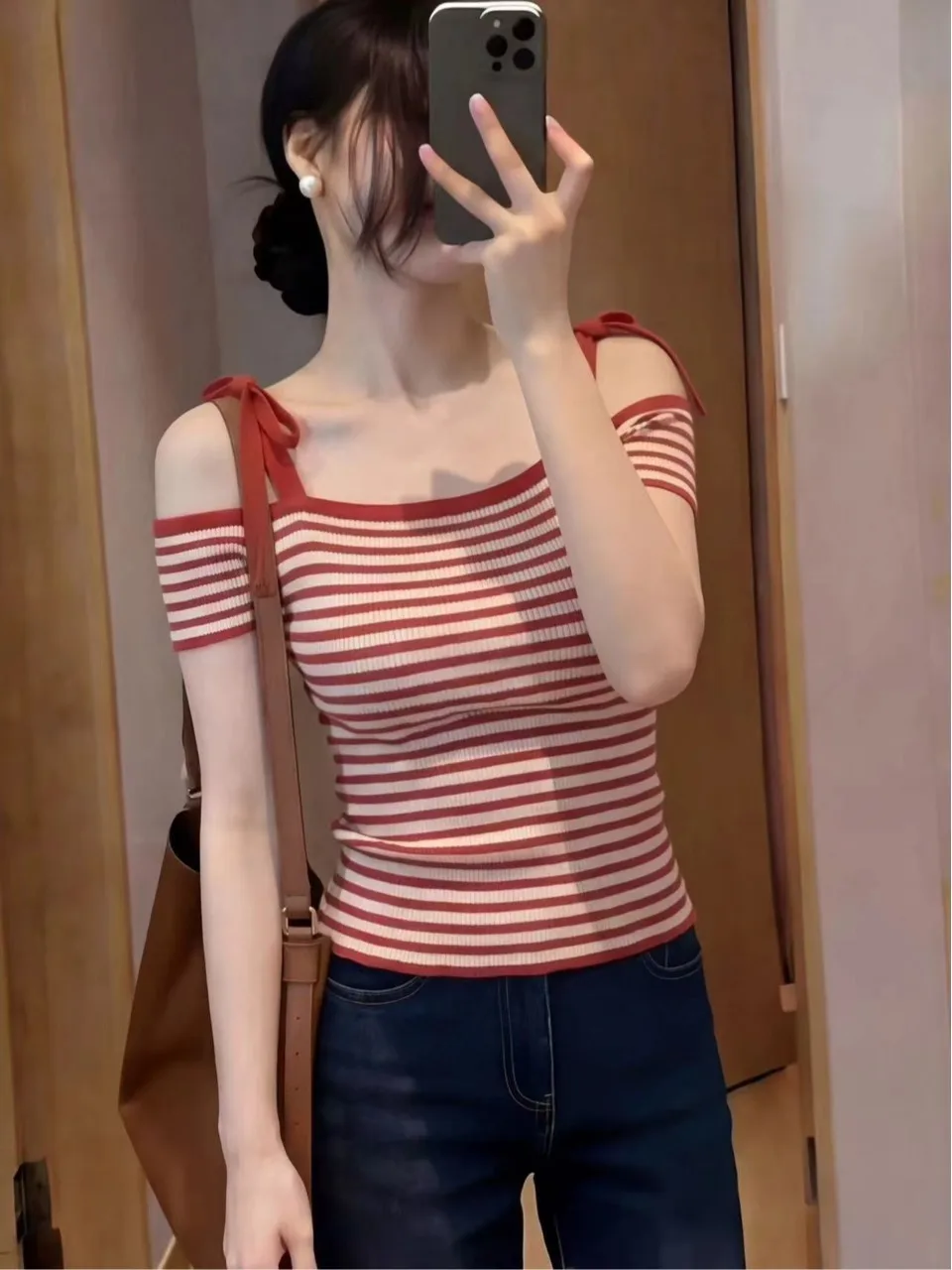 Retro Gentle Stripe Tie Shoulder Design Unique Short Sleeve Summer New Knitted Top Women's Fashion Light Maturity Style Slim Fit