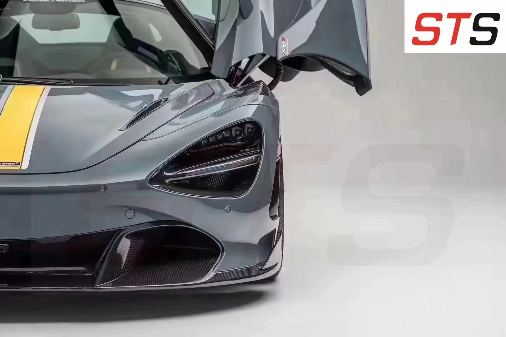 

Mclaren 720s tuning vortiner fender in stock