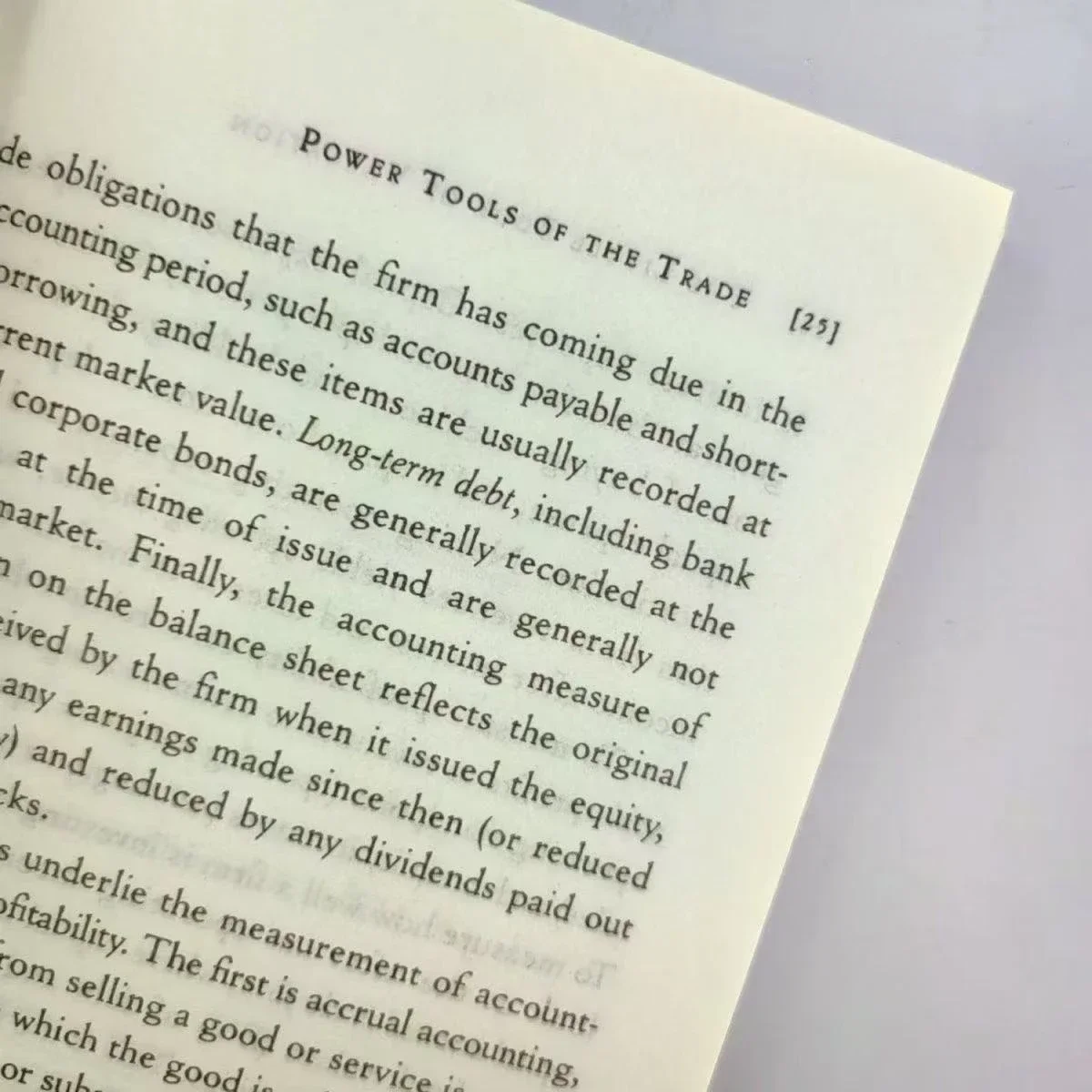 The Little Book of Valuation: How To Value A Company Learn To Value and Invest Easily Learning Reading Books