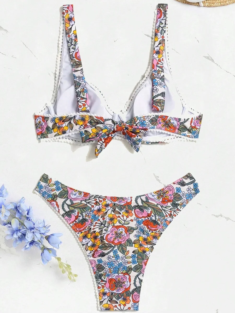 Bikini con estampado Floral para mujer, traje de baño con escote en V, conjunto de dos piezas con Push-Up, ropa de playa