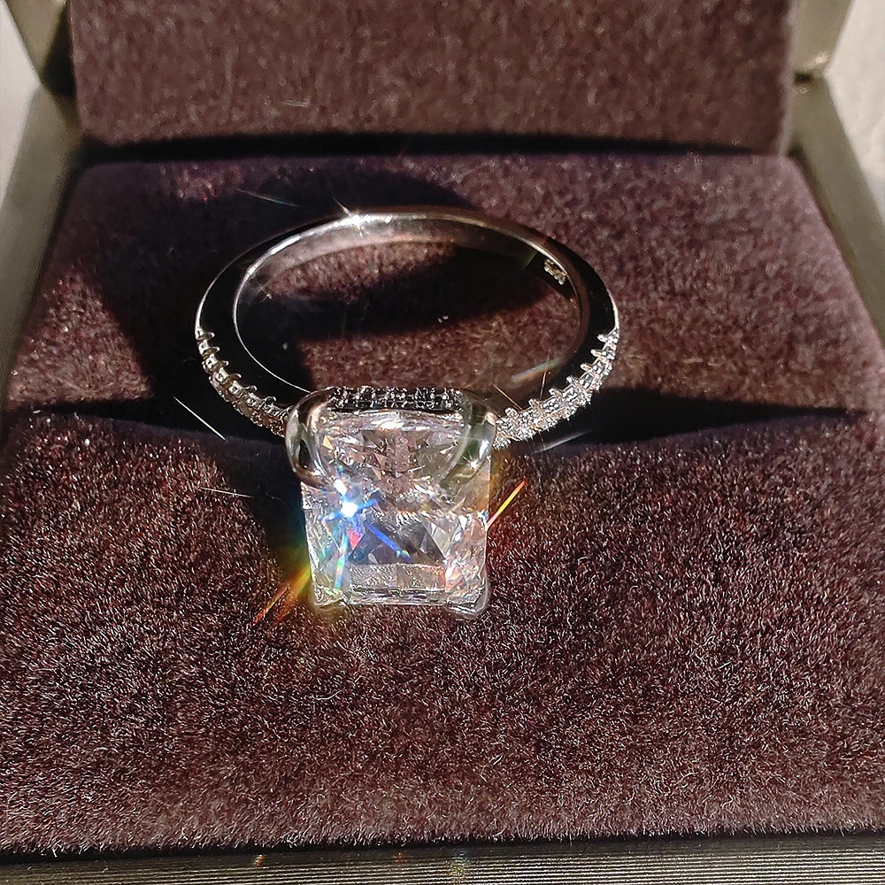 2023 New Fashion Silver Color Rectangle Engagement Wedding Ring for Women Anniversary Gift Wholesale R7233