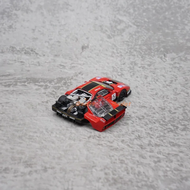 SH 1:64 F40 abnehmbare Endkappe Motor Ornament Druckguss Simulation Legierung Automodell, Junge Spielzeug Geschenk, Erwachsene Sammlerstück Ornament.