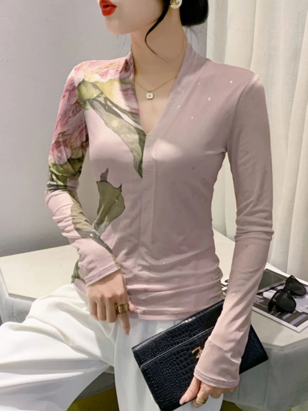 S-4XL Autumn Fashion Bronzing T-shirt Women Located Printing Big Flowers Slim TShirts Female High Stretch Top HF8730