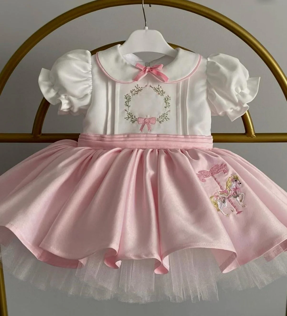 

Summer Girl Sweet Carousel Embroidered Pink Bow Pink Puffy Dress for Casual Party Birthday Wedding Photography